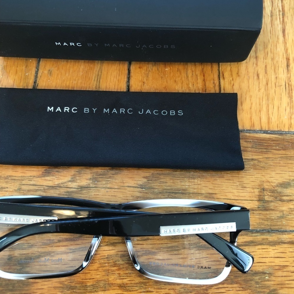 Marc Jacobs rx glasses frames - Picture 4 of 8